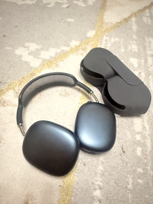 Продам AirPods Max оригинал