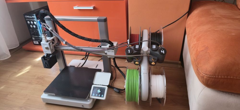Продавам 3D принтер Bambu Lab A1.