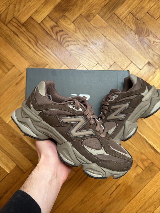New Balance 9060 Mono Cortado