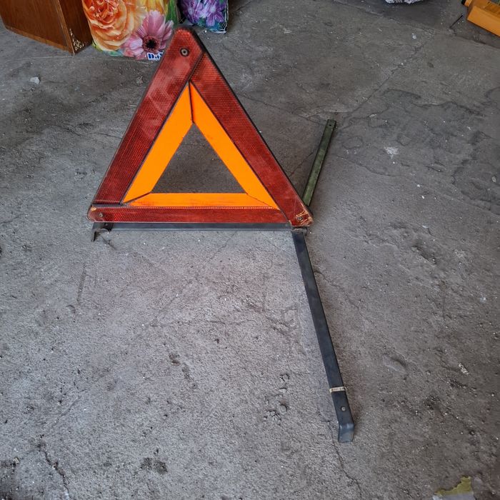 Знак аварийной остановки