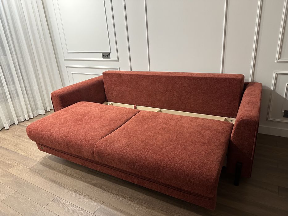 Диван для гостиной