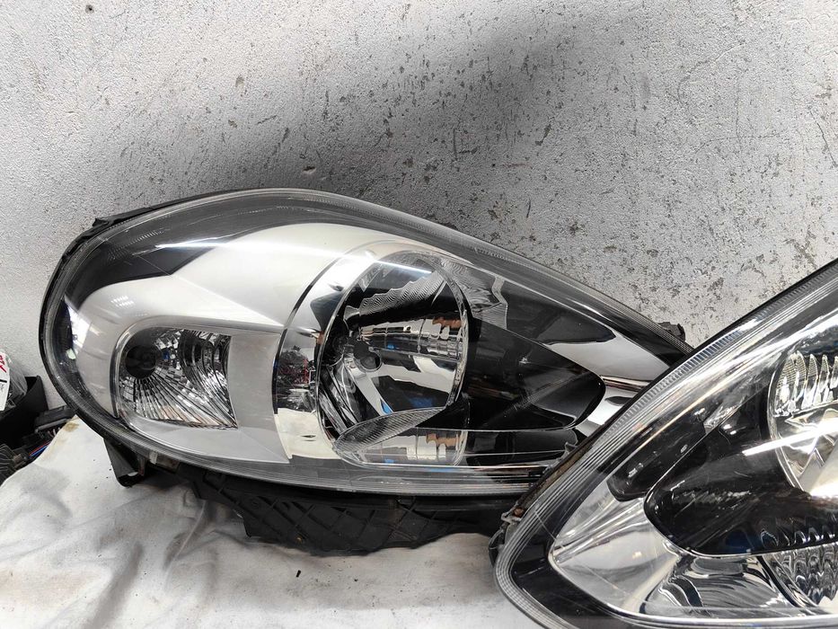 Оригинални фарове Фиат Пунто  Fiat Punto Evo