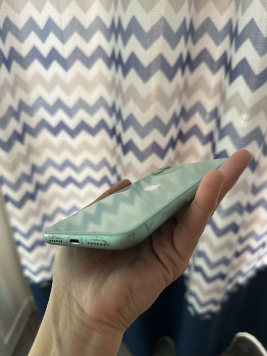 Iphone 11 — 64 гб