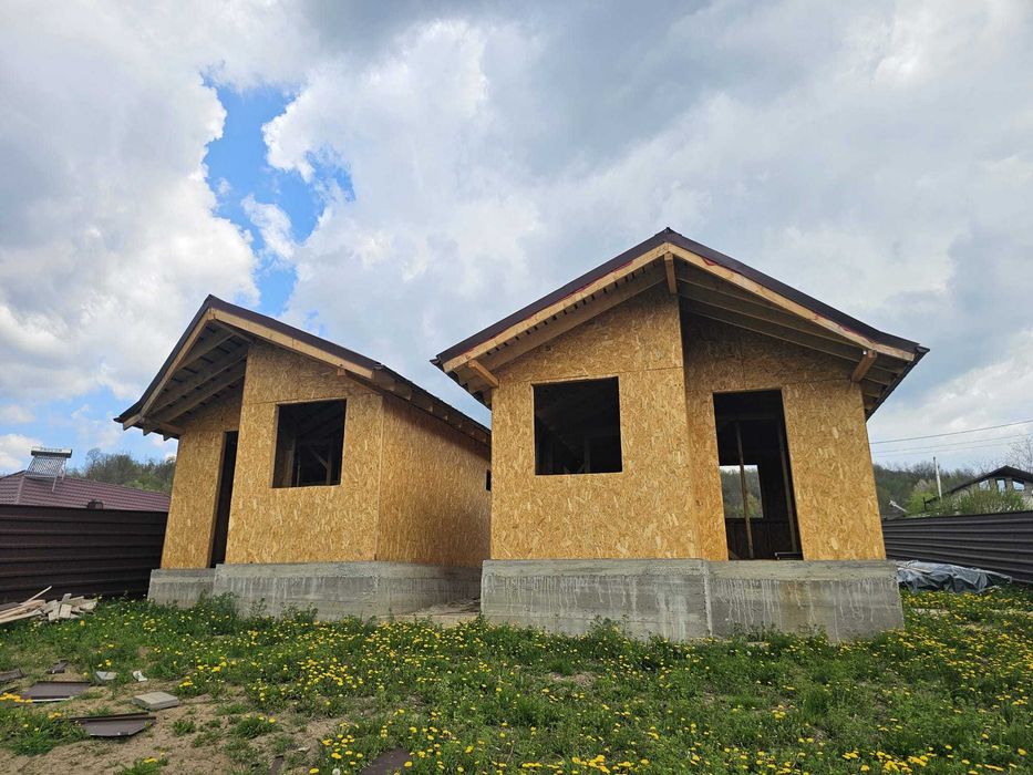 Teren + Casute (schimb cu Apartament in Targoviste) - la 8km de Targoviste