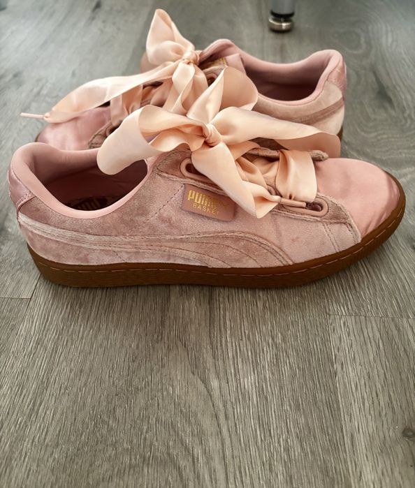 Adidasi Puma Basket Heart