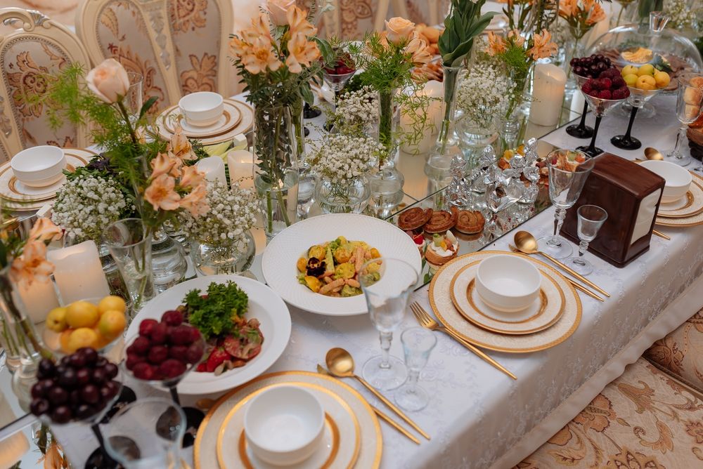 Аренда столов, стульев, шатров и ковролин. Шатёр прокат столов стулья ...