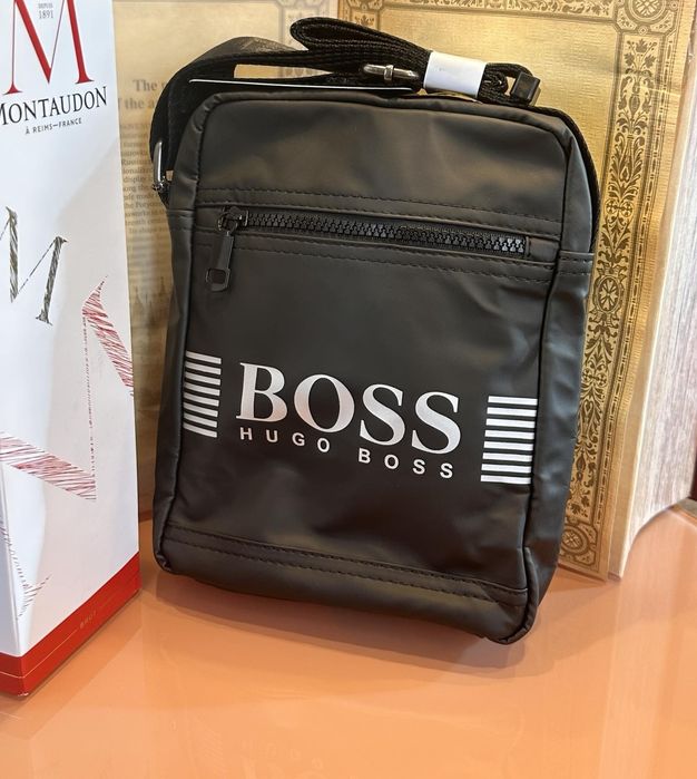 Мъжка чанта Hugo Boss