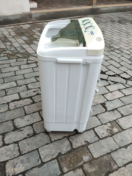 Продаётся стиральная машина