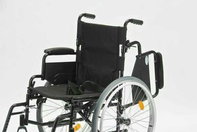 Инвалидное кресло