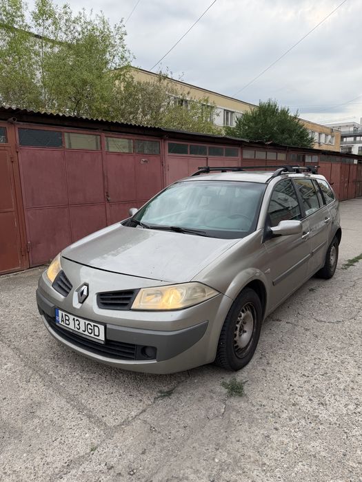 RENAULT Megane