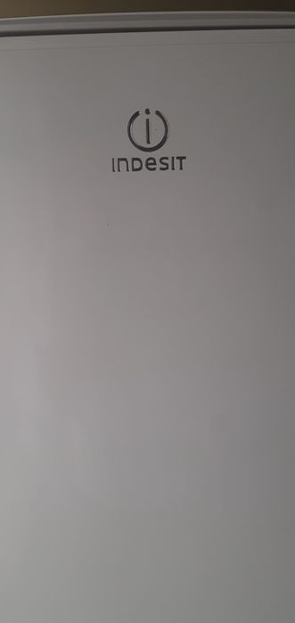 Продам Холодильник,Телевизор,Машинку