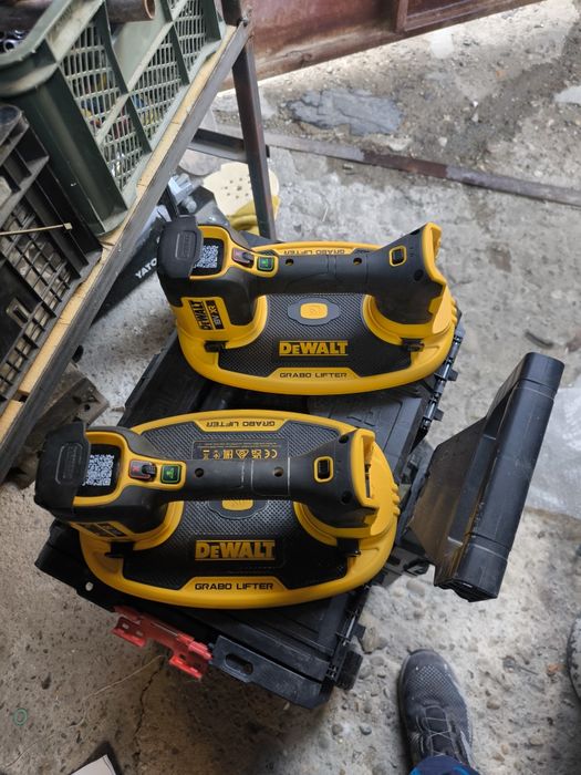 Ventuza dewalt grabo