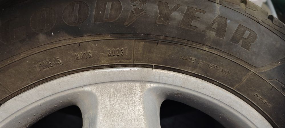 GoodYear ultragrip performance +