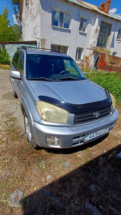 Toyota  RAY 4 в хорошем состояние