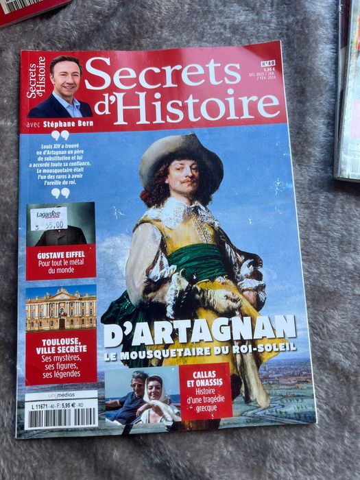 Lot 9 reviste Secrets d'Histoire (în limba franceză) - Stéphane Bern
