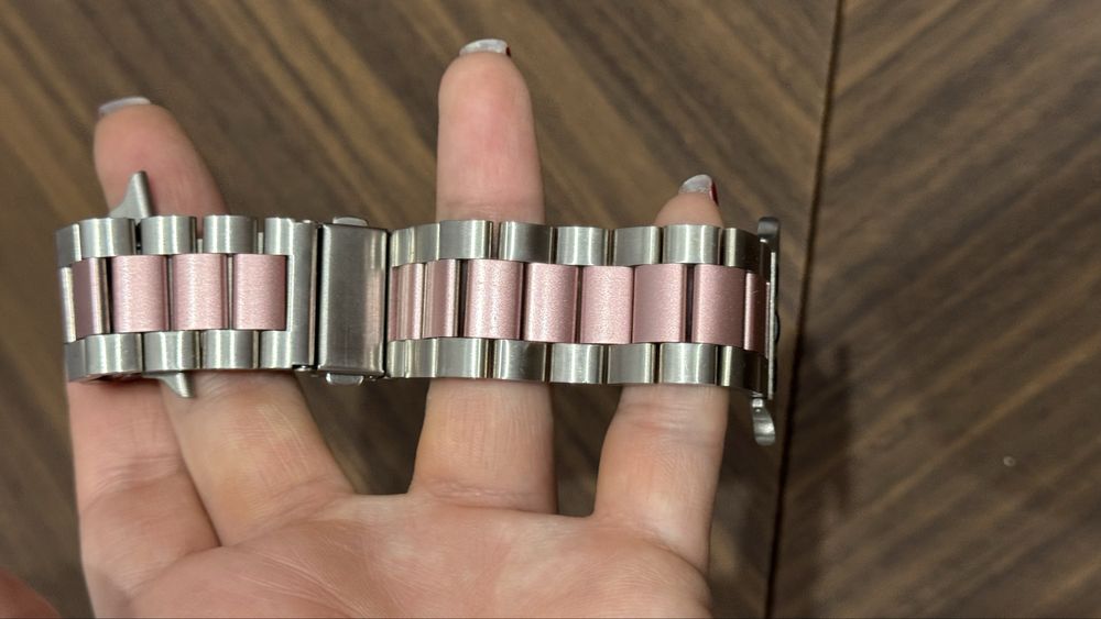 Продам Apple Watch SE 44mm.