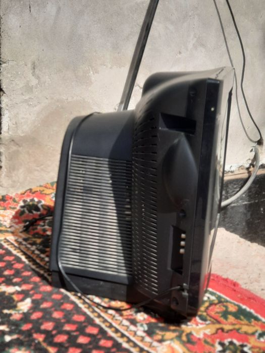 Телевизор жақсы жасап тұр