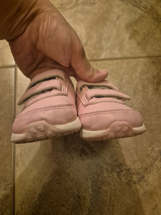 Adidas fete marimea 20