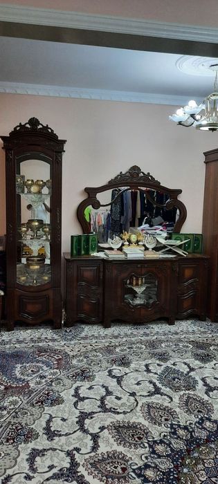 Продаётся квартира на юнусабаде