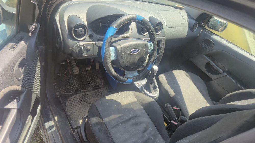 Ford Fiesta 2004