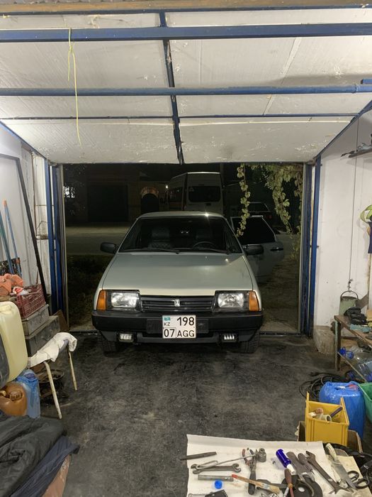 Ваз 21099 инжектор 2002год