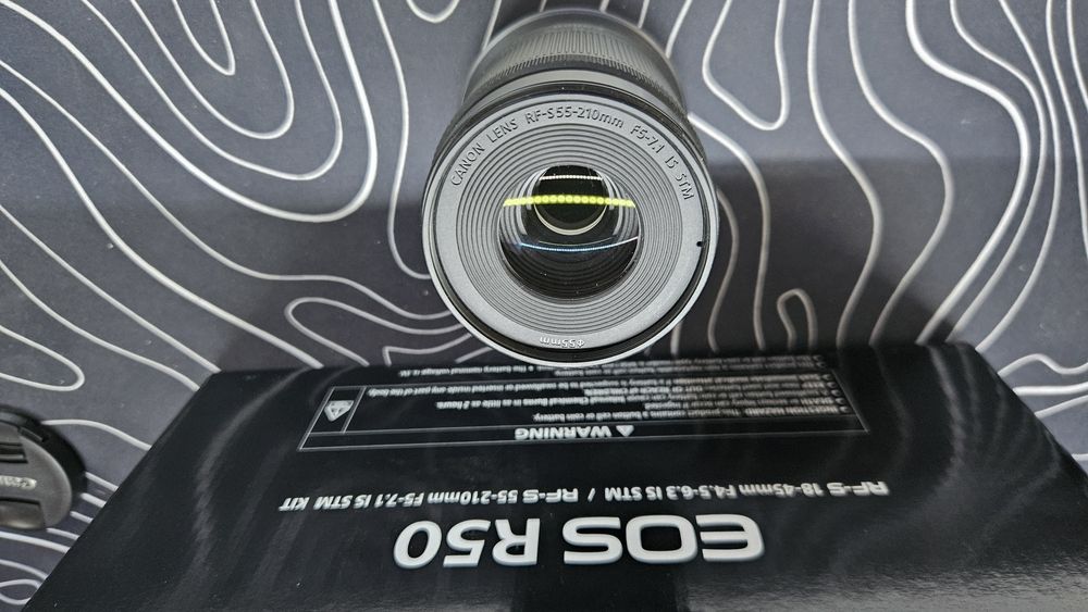Canon Kit EOS R50 cu 2 obiecte 18-45MM și 55-210MM