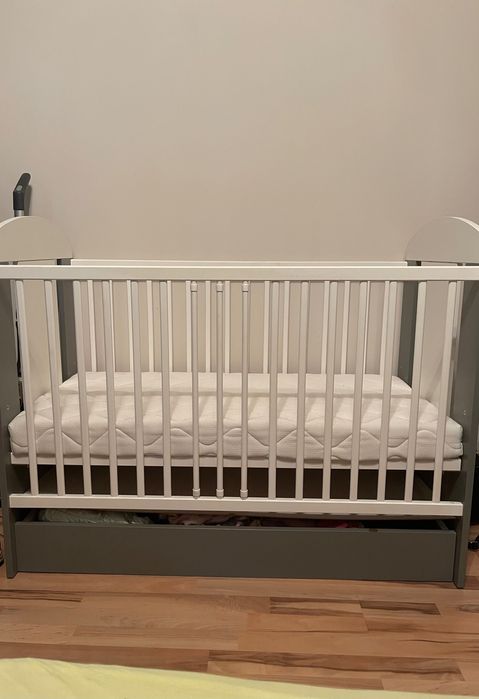 Бебешка кошарка с нов матрак