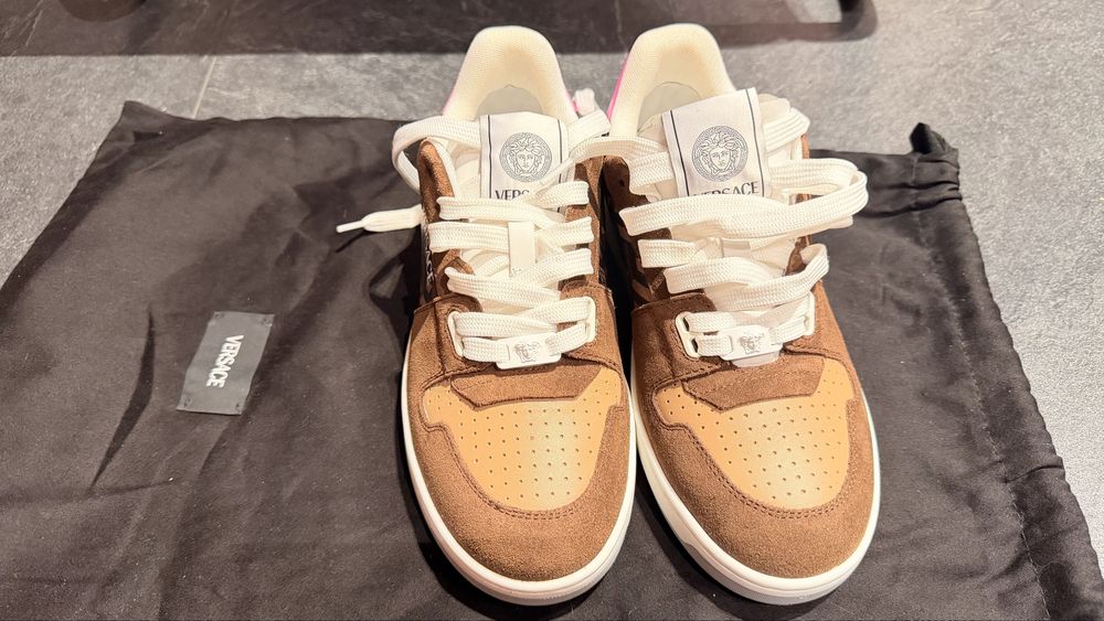 Продам кеды женские Versace 38р