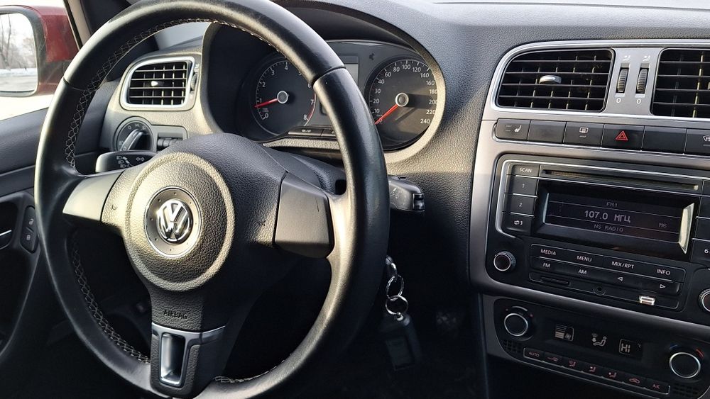 Wolksvagen Polo 2015