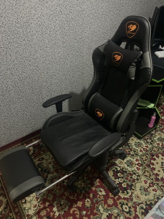 Игровой кресло Cougar