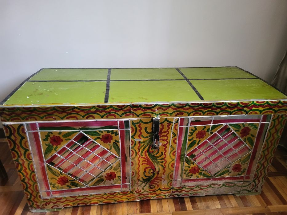 Продаетс сундук б/у