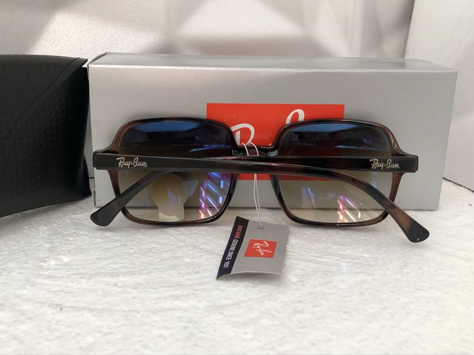 Разпродажба -22% Дамски слънчеви очила квадратни правоъгълни  2 цвята