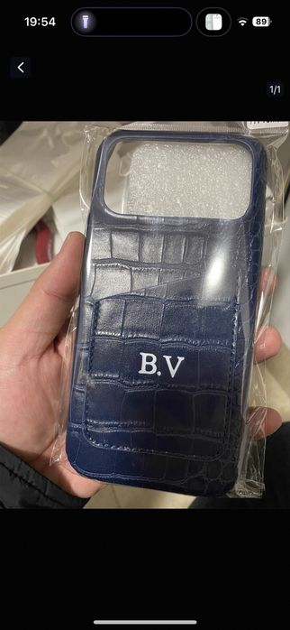 Именые чехлы на iPhone