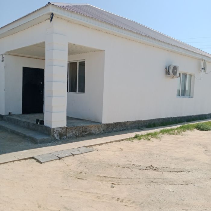 Продаеться дом 10 сотка