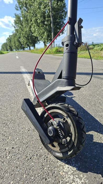 Vând trotinetă Navee s40