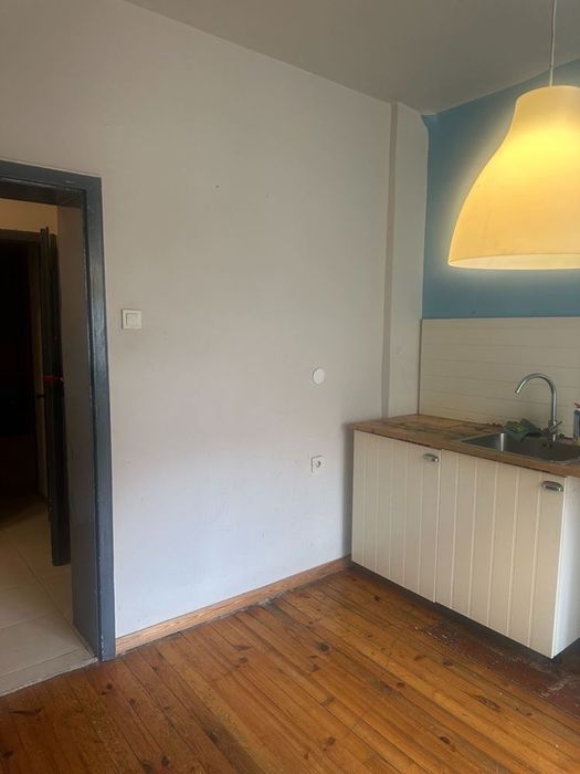 Дава се под наем Офис в София, Център - 80 кв.м за 747.66 € - Снимка #1