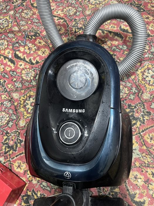 Продам пылесос самсунг