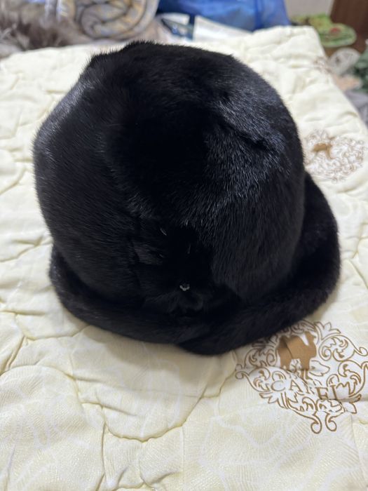 Шапки норковые красивые