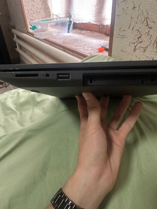 Noutbook Lenovo Intel Celerion 256GB/1TB
