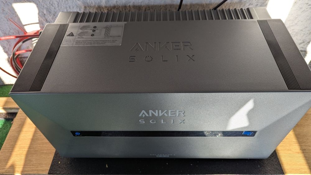 Anker Solix SolarBank 2 Pro