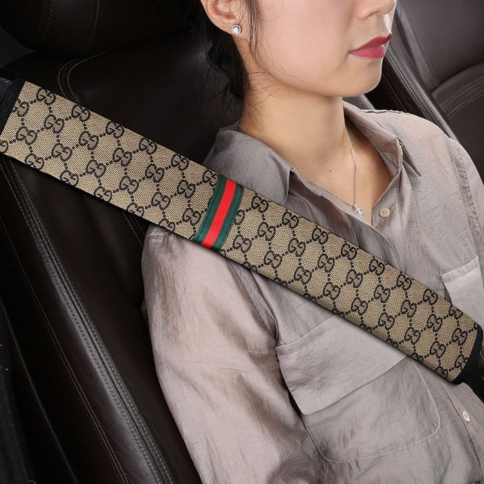 Чехол для ремня безопасности