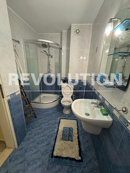 Дава се под наем Тристаен апартамент в Пловдив, Младежки Хълм - 100 кв.м за 500 € - Снимка #7