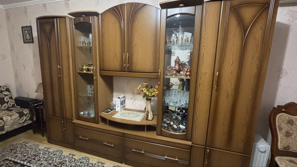 Стенка в хорошем состоянии