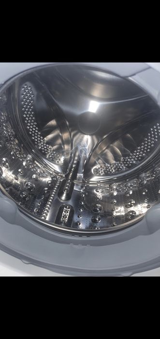 Stiralni mashina avtomat  Lg 8.5 kg wifi  sensrni upravleni