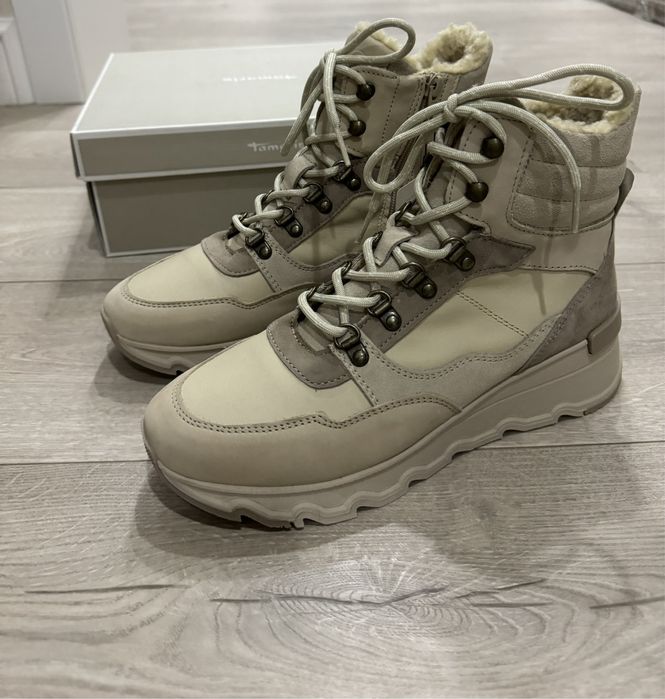 Ботинки новые продам