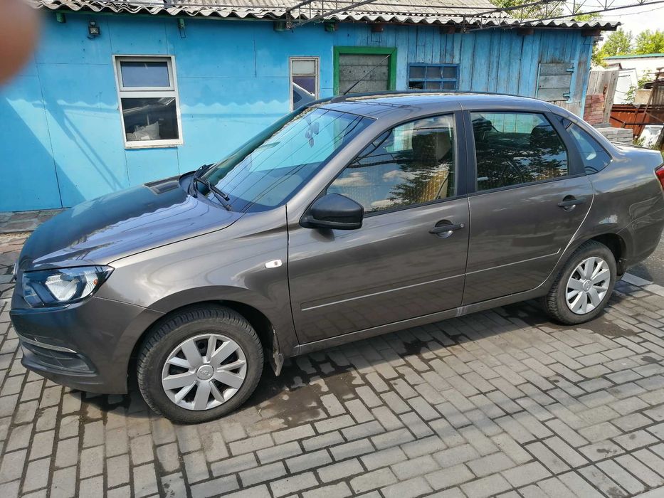 Лада Гранта  Пробег 32700 км