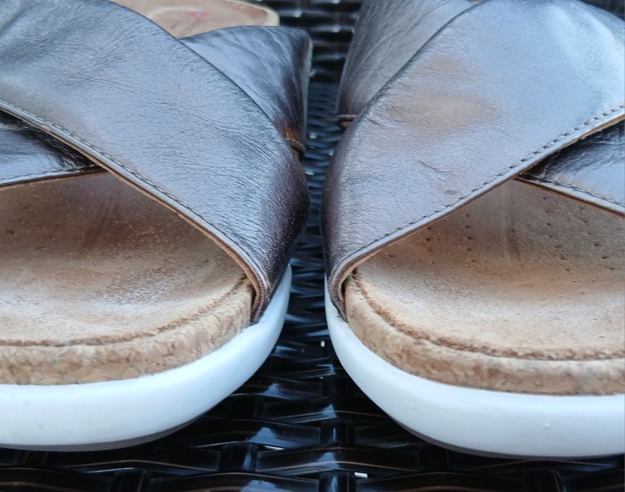 Дамски кожени чехли Clarks Un Structured (Un Bali Go) – Естествена кожа, Размер 39