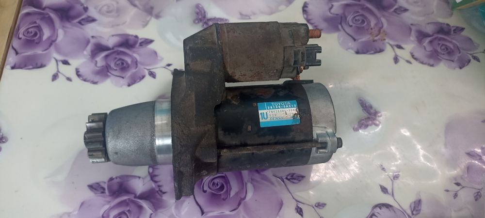 Продам стартер Тойота Лексус.