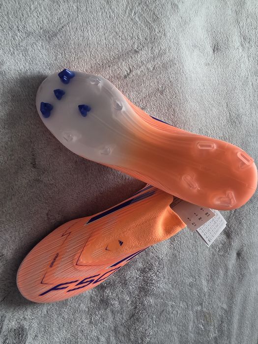 Vand ghete de fotbal Adidas, marimea 42, 41/5 39/5,45/5, 38  ,