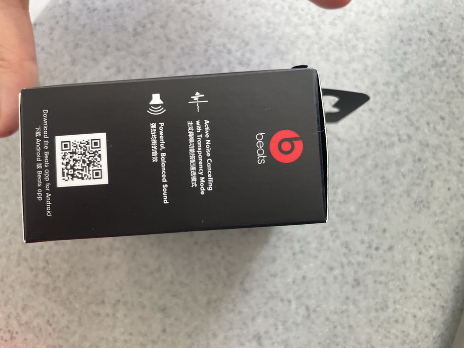 Наушники Beats Studio Buds белые